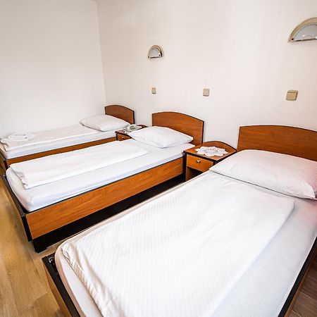 Guesthouse Leski Dvor Lesce  Chambre photo