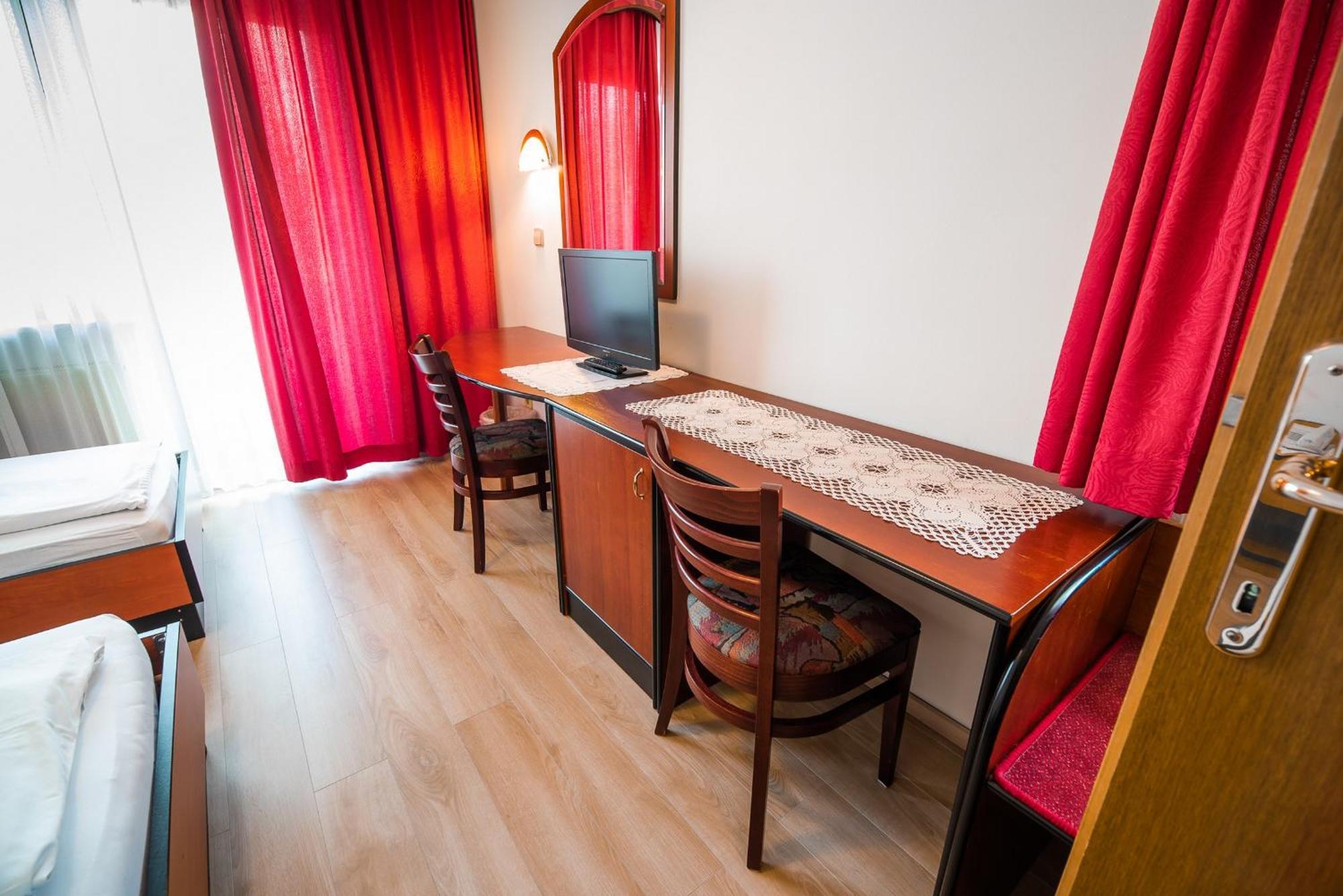 Guesthouse Leski Dvor Lesce  Chambre photo