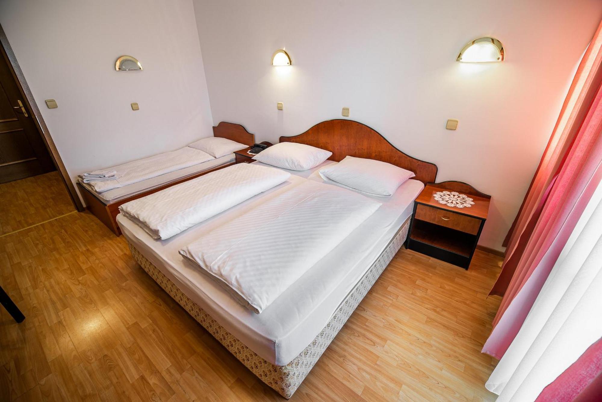 Guesthouse Leski Dvor Lesce  Chambre photo