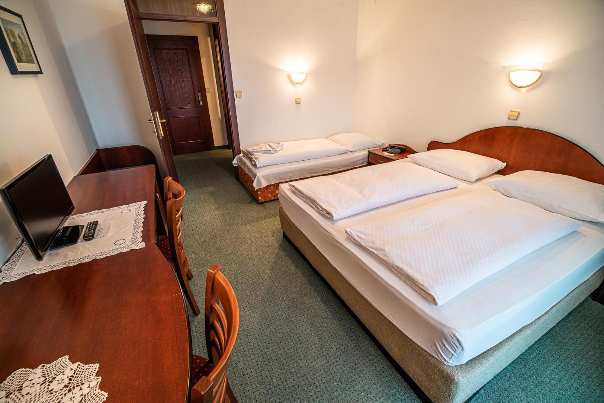 Guesthouse Leski Dvor Lesce  Chambre photo