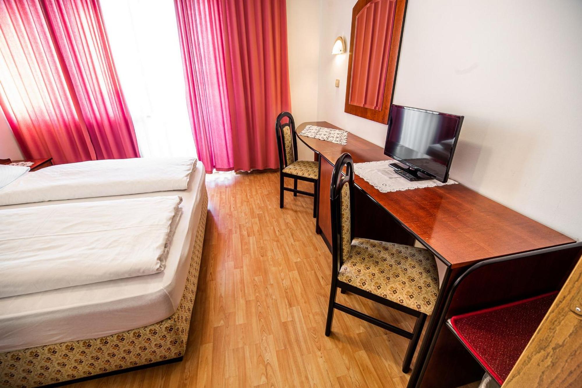 Guesthouse Leski Dvor Lesce  Chambre photo